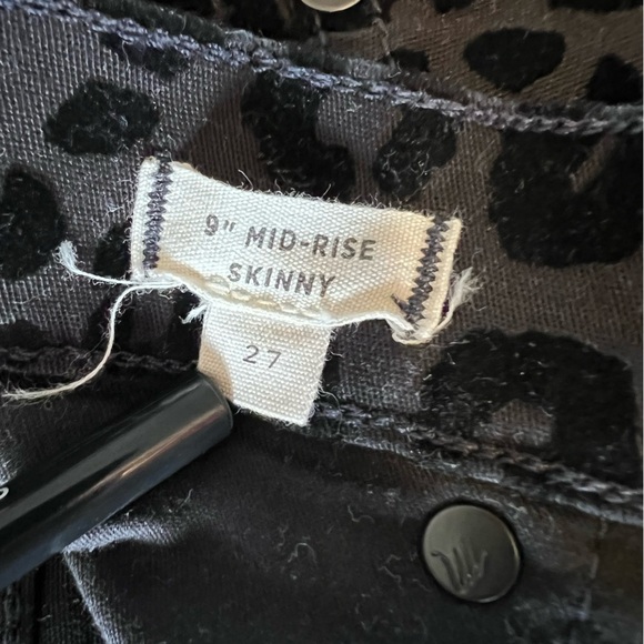 Madewell 9” Mid-Rise Skinny Jeans: Flocked Leopard Edition |Size 27| - Picture 7 of 8